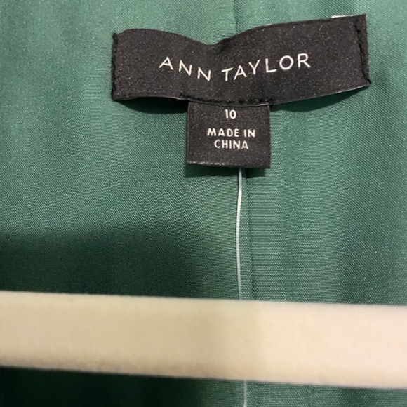 NWT Ann Taylor Green Jacket Blazer Fully Lined Size 10 - Picture 4 of 5